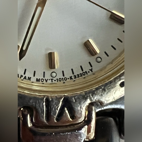 Citizen Ladies Watch Vintage Two Tone Bracelet Cream Round Dial Date Window - Picture 10 of 17